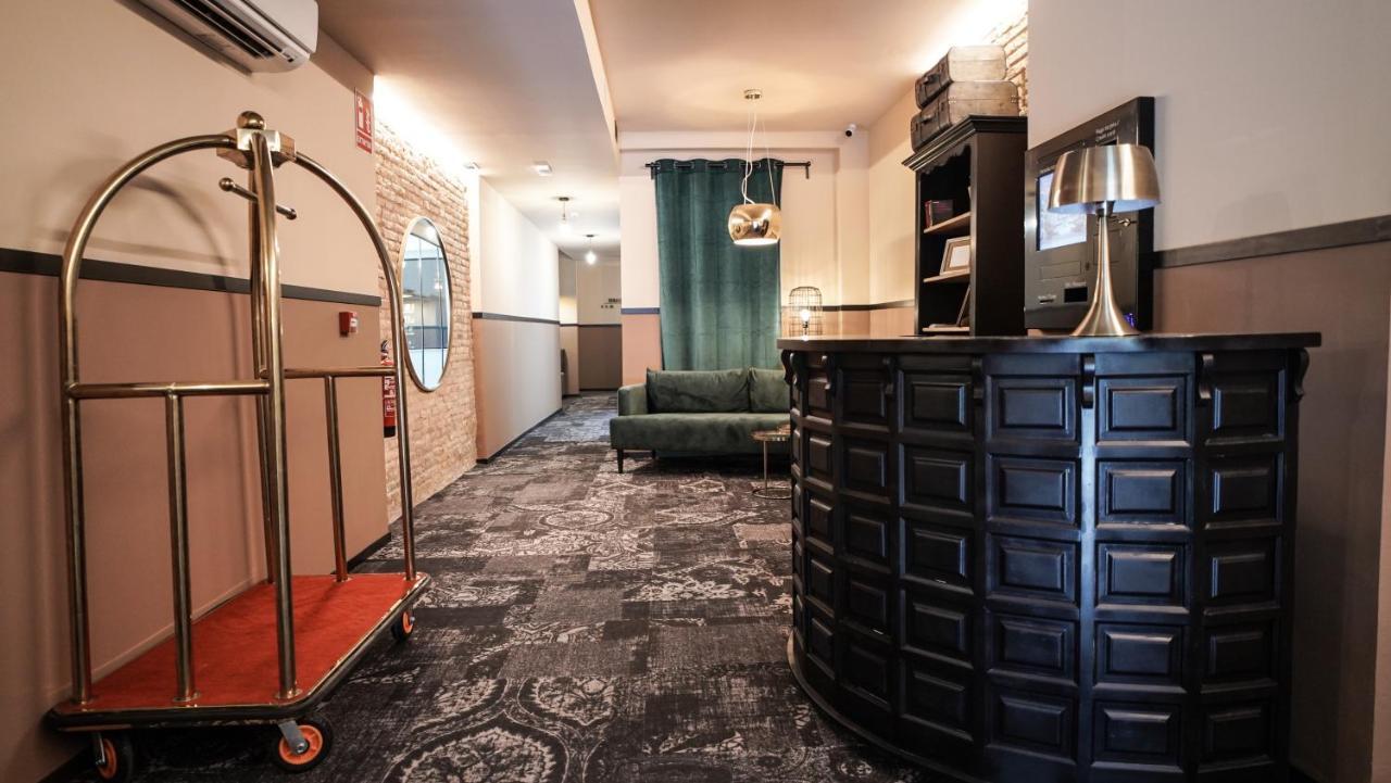 Hografic Hotel บาเลนเซีย ภายนอก รูปภาพ