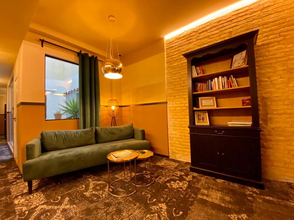 Hografic Hotel บาเลนเซีย ภายนอก รูปภาพ