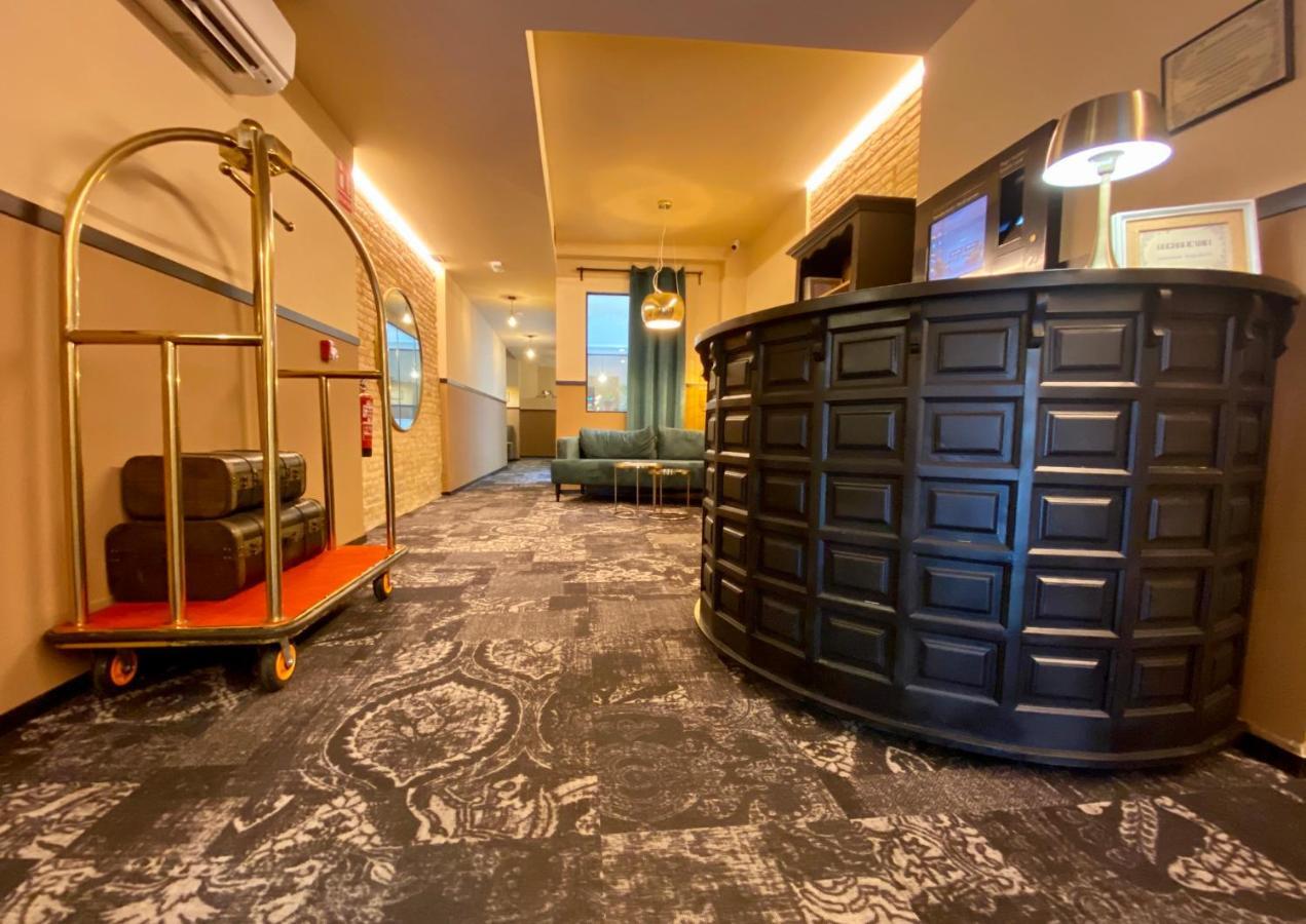 Hografic Hotel บาเลนเซีย ภายนอก รูปภาพ